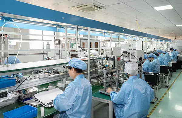 Operazioni della catena di montaggio di produzione di bellezza cinese di bellezza