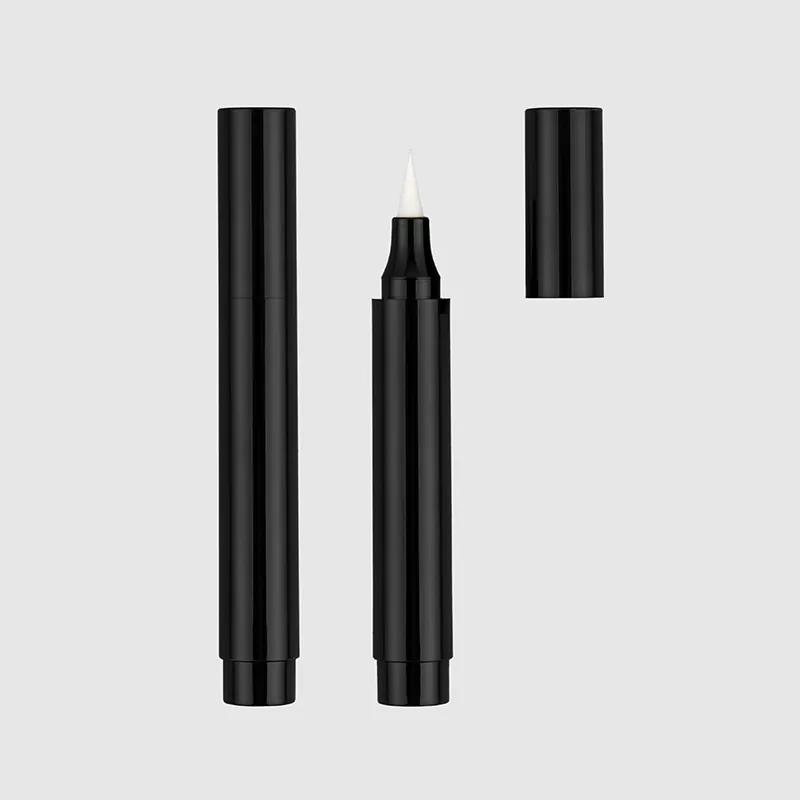 Eyeliner liquido ala audace con imballaggio per punta di cotone